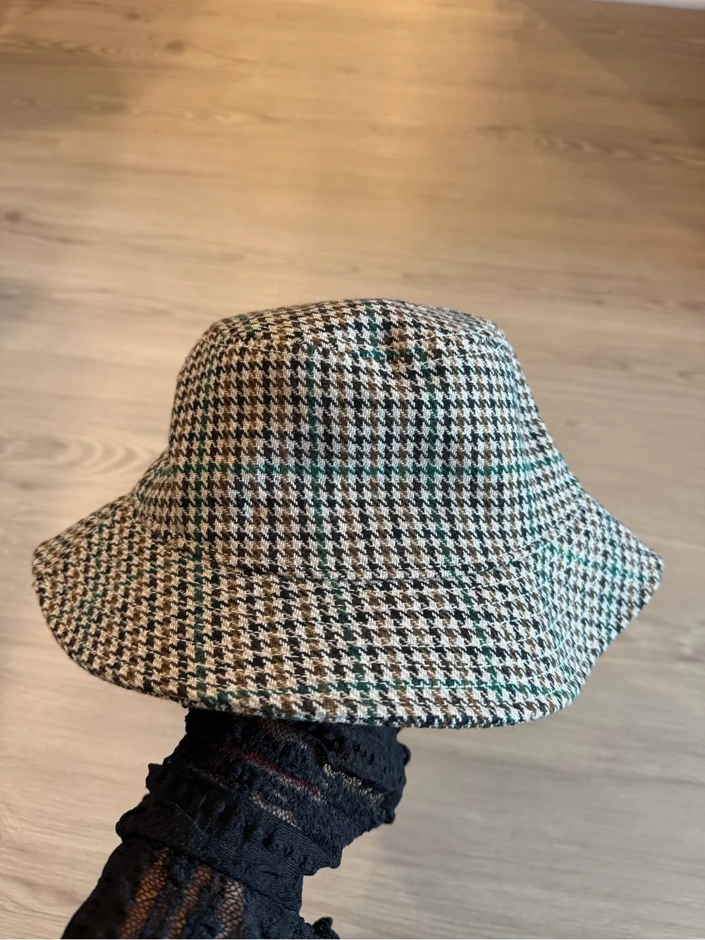 J. Crew Houndstooth Bucket Hat in Black, Cream & Green